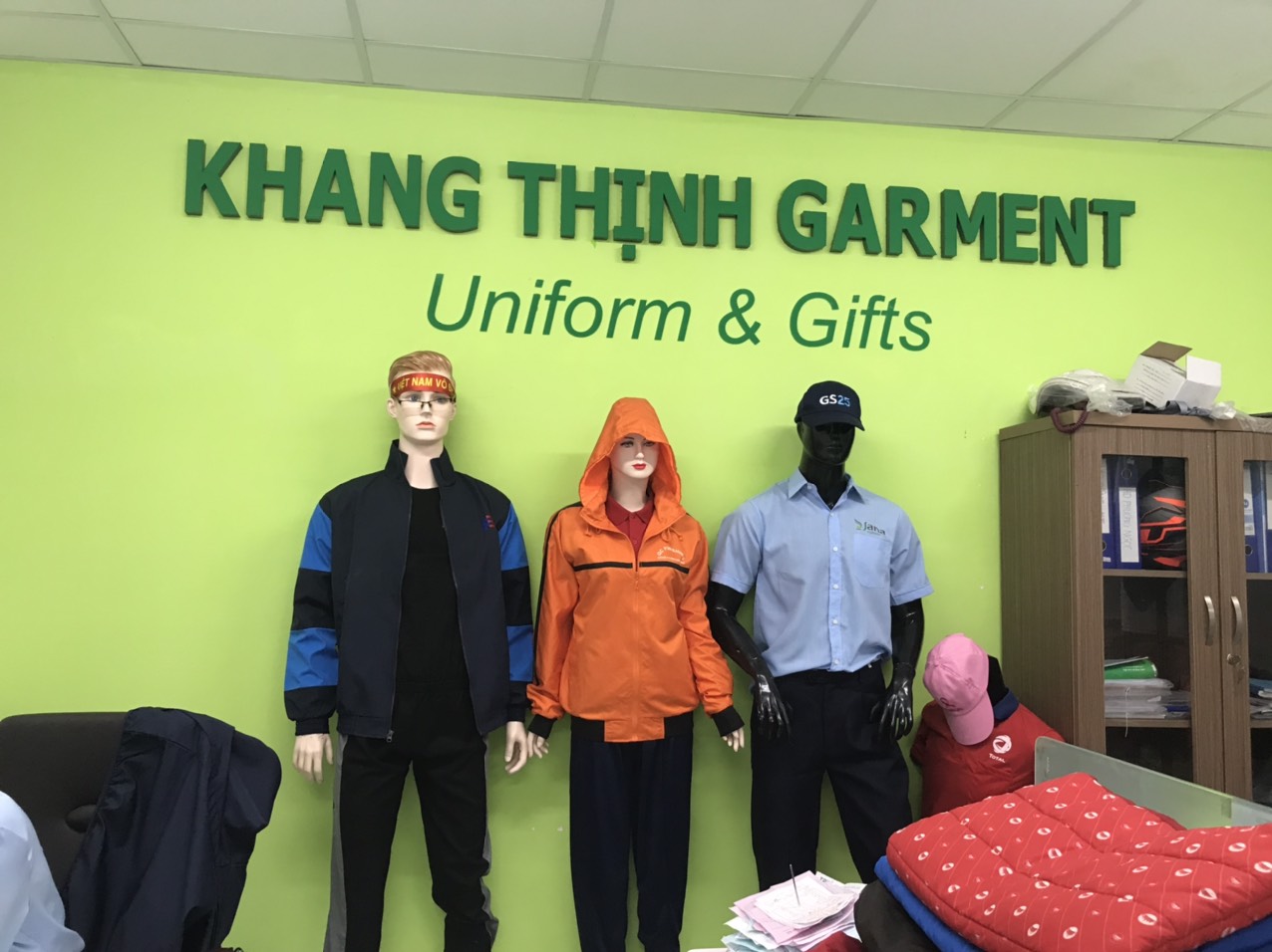 Mẫu áo khoác Khang Thịnh